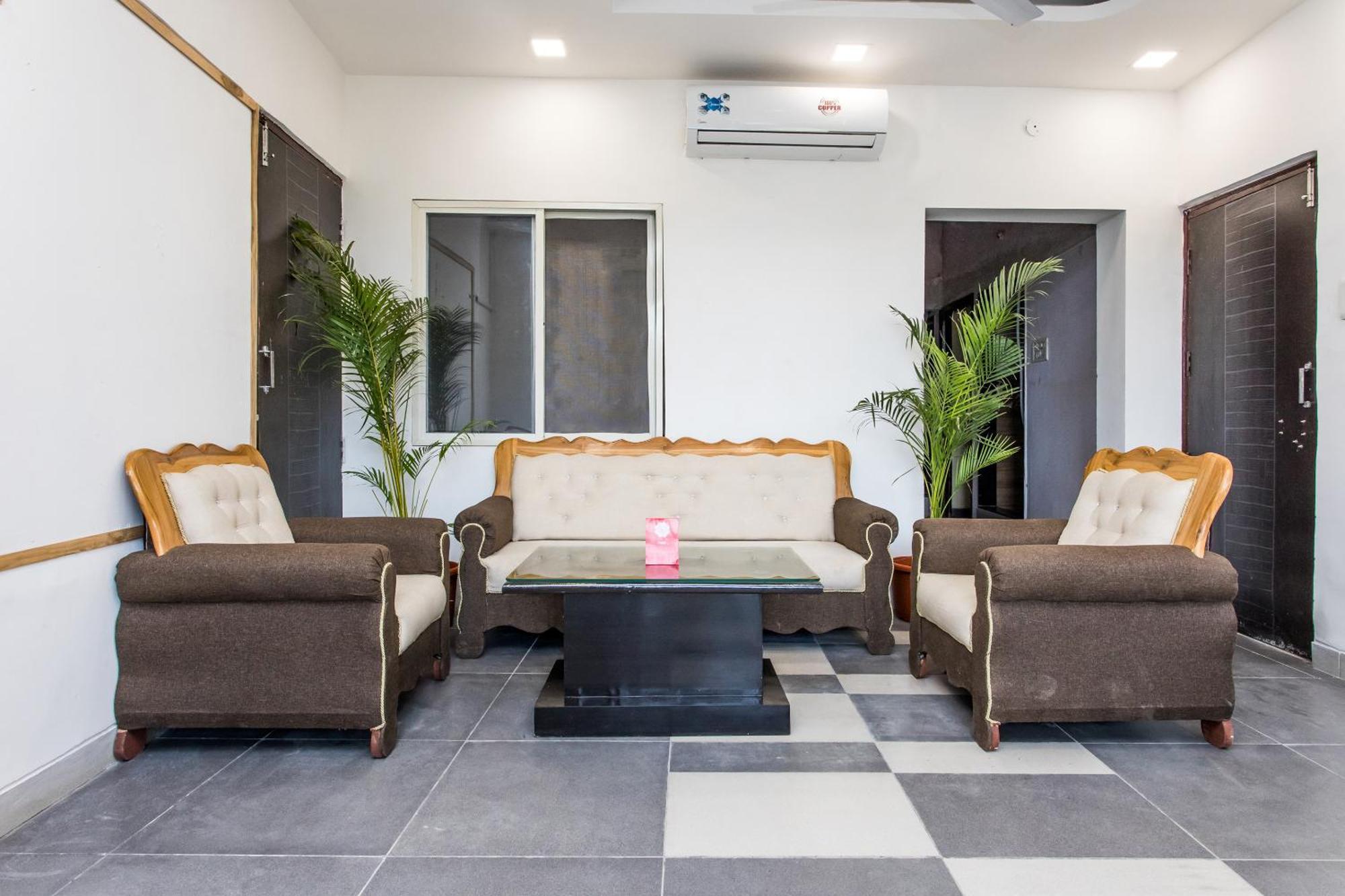 Jmc Blue Hotel